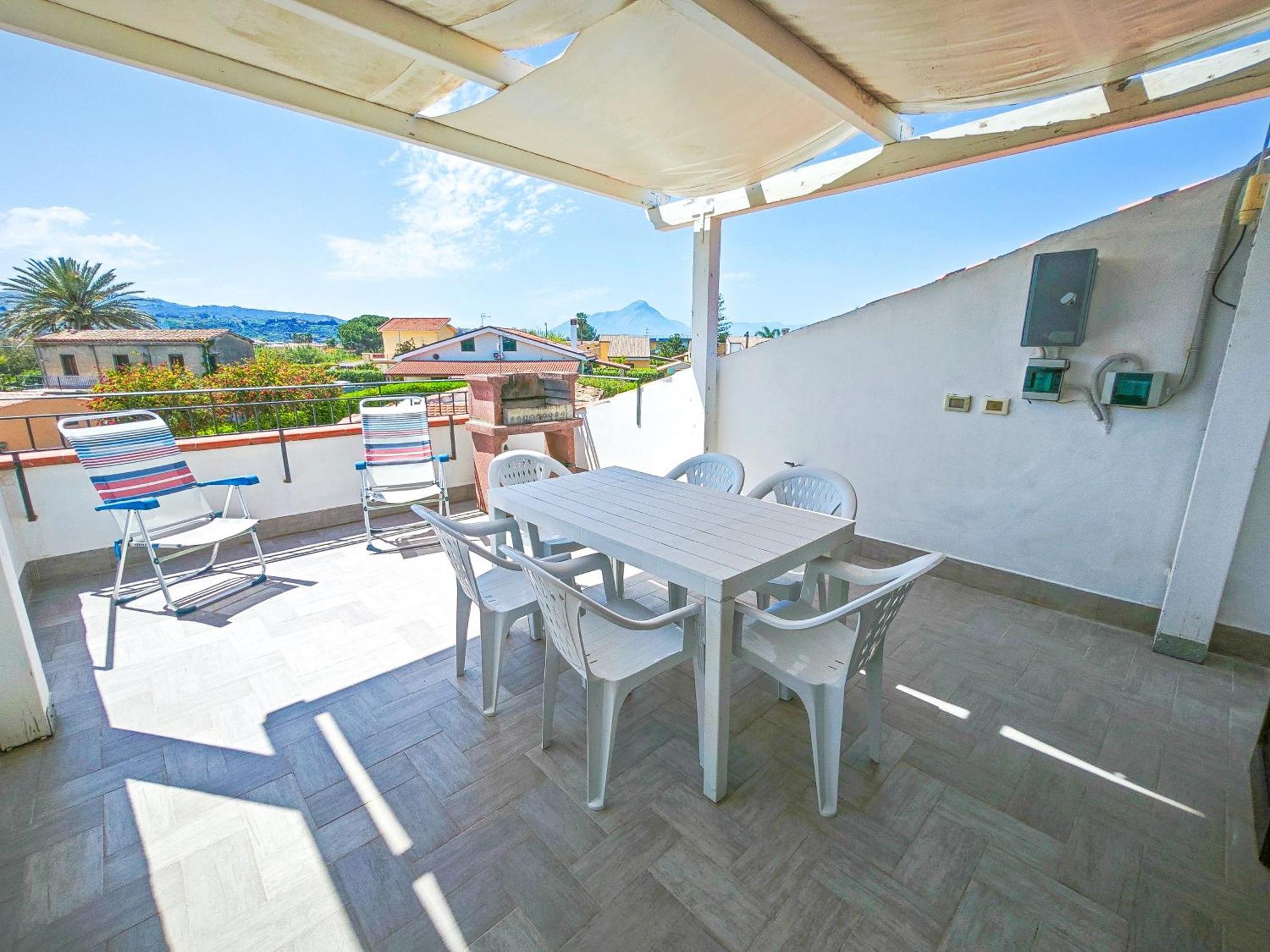 Case Vacanze Mare Nostrum - Villas In Front Of The Beach With Pool Campofelice Di Roccella Luaran gambar