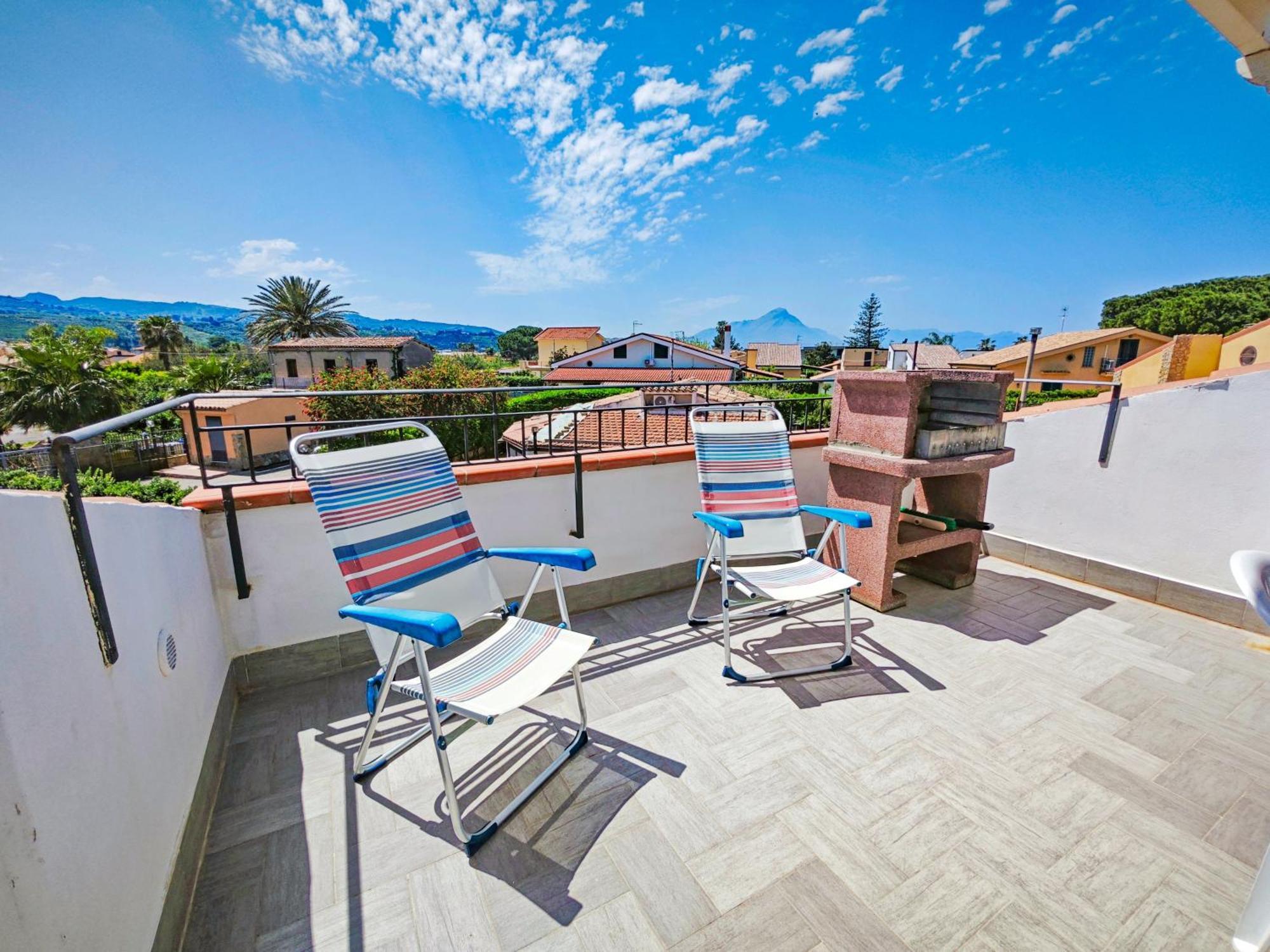 Case Vacanze Mare Nostrum - Villas In Front Of The Beach With Pool Campofelice Di Roccella Luaran gambar