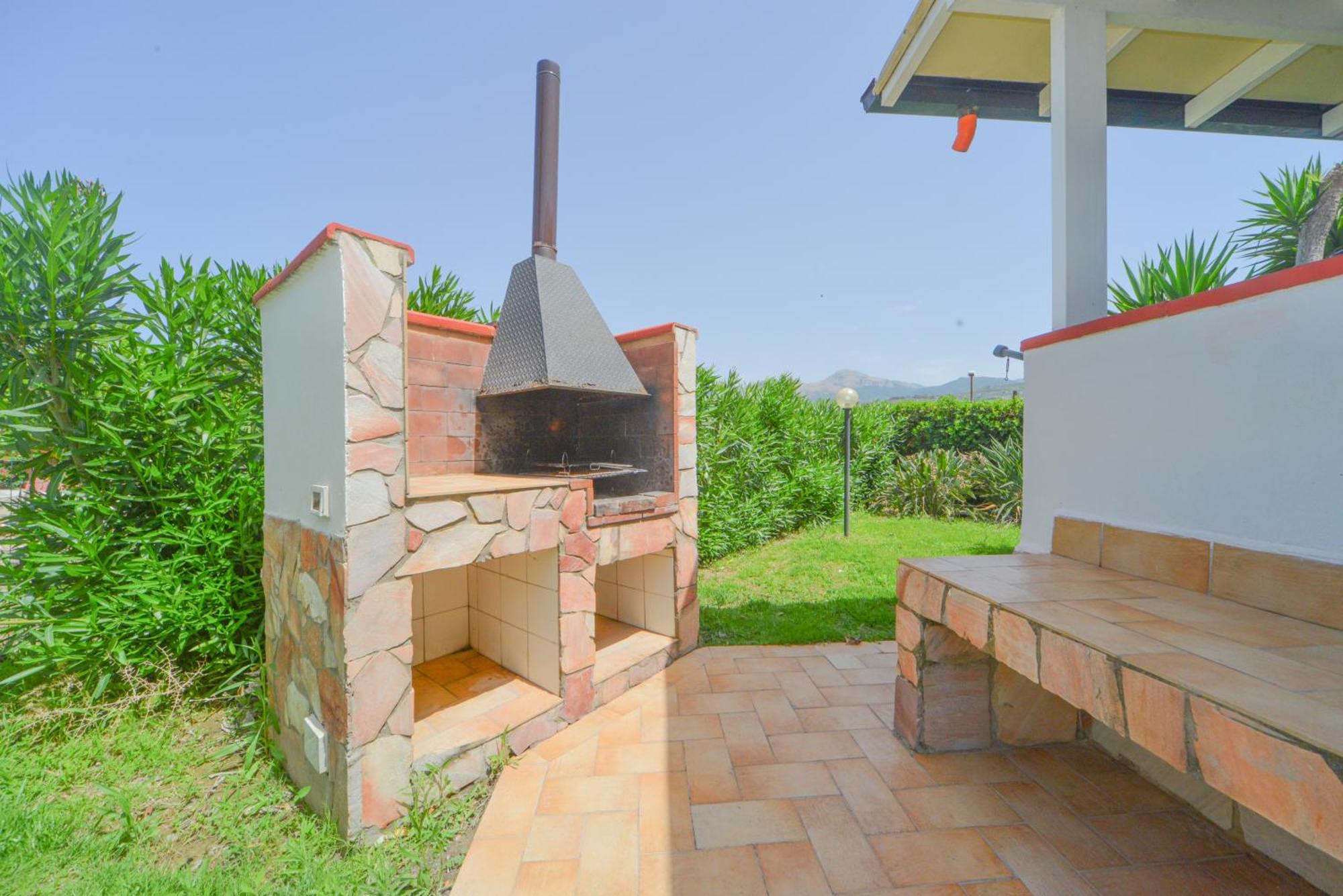 Case Vacanze Mare Nostrum - Villas In Front Of The Beach With Pool Campofelice Di Roccella Luaran gambar
